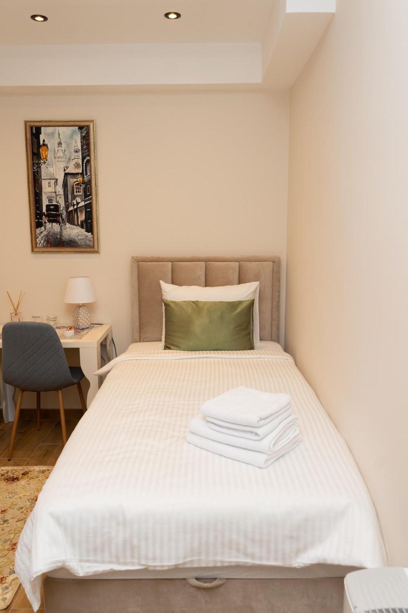 Merak Rooms & Caffe Bar Šabac Eksteriør bilde