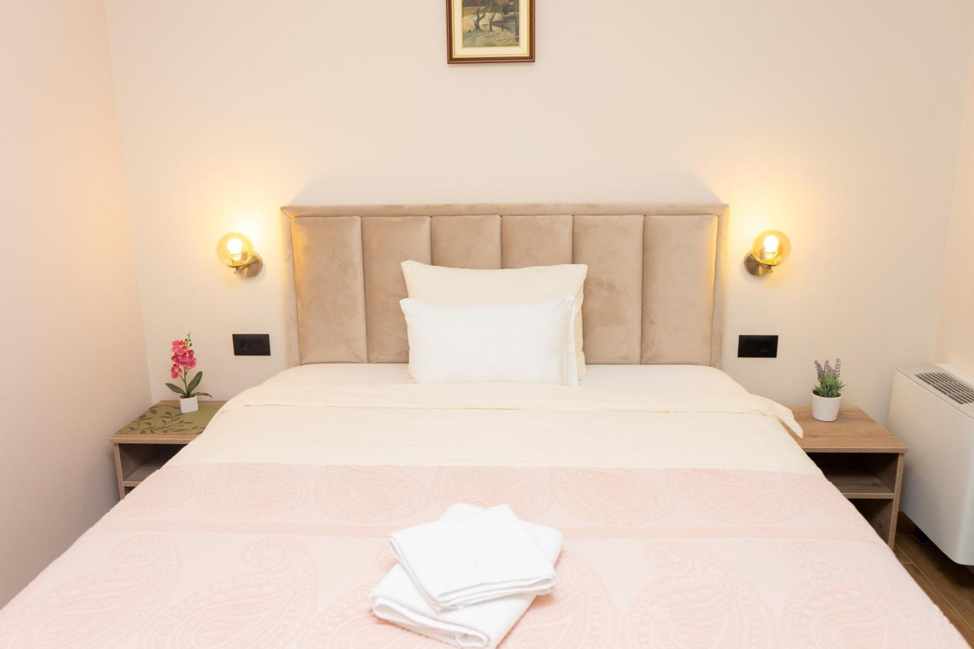 Merak Rooms & Caffe Bar Šabac Eksteriør bilde