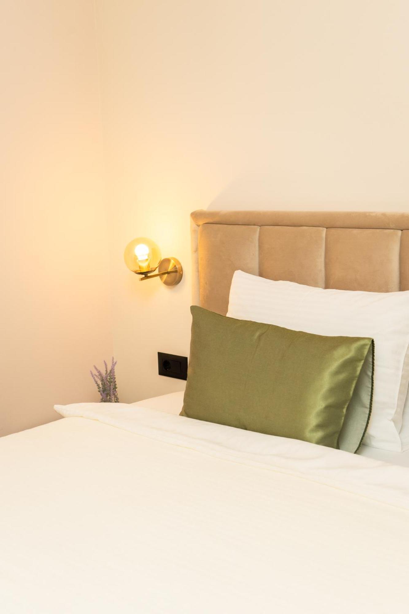 Merak Rooms & Caffe Bar Šabac Eksteriør bilde