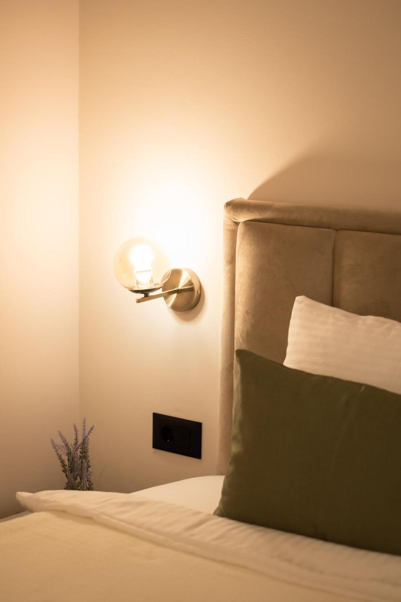 Merak Rooms & Caffe Bar Šabac Eksteriør bilde